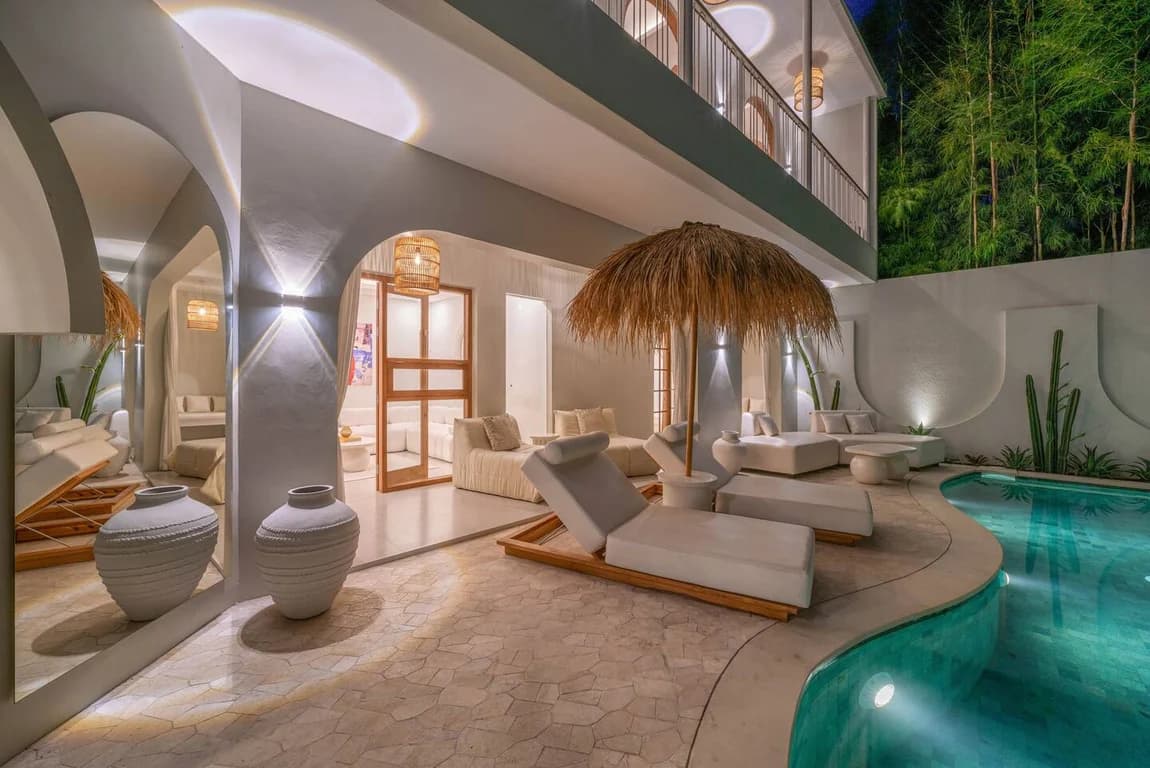 Villa Hawk: 4 Bedroom Villa in Canggu for RENT